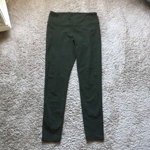 Dark forest green Under Armor full length workout leggings